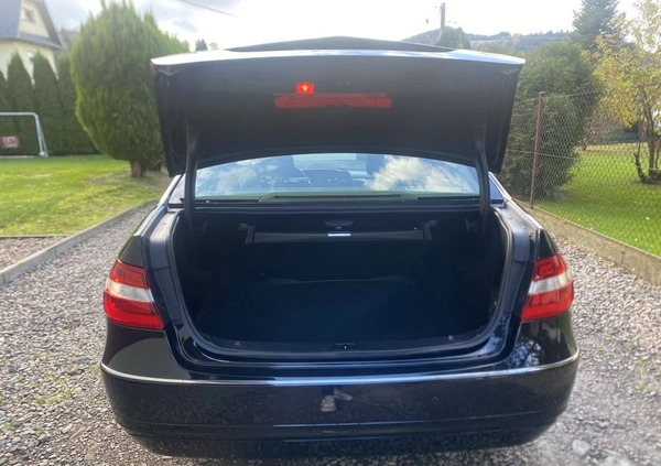 Mercedes-Benz Klasa E cena 38800 przebieg: 285000, rok produkcji 2011 z Mława małe 529